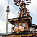 Treff Pyramid (2148 بازدید) Treff-sponsored pyramid at the Alexanderplatz Christmas Market Treff Pyramid